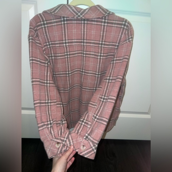 PINK PLAID FLANNEL OVERSIZED SHACKET JACKET SMALL BUTTON UP LIKE NEW - Picture 3 of 8